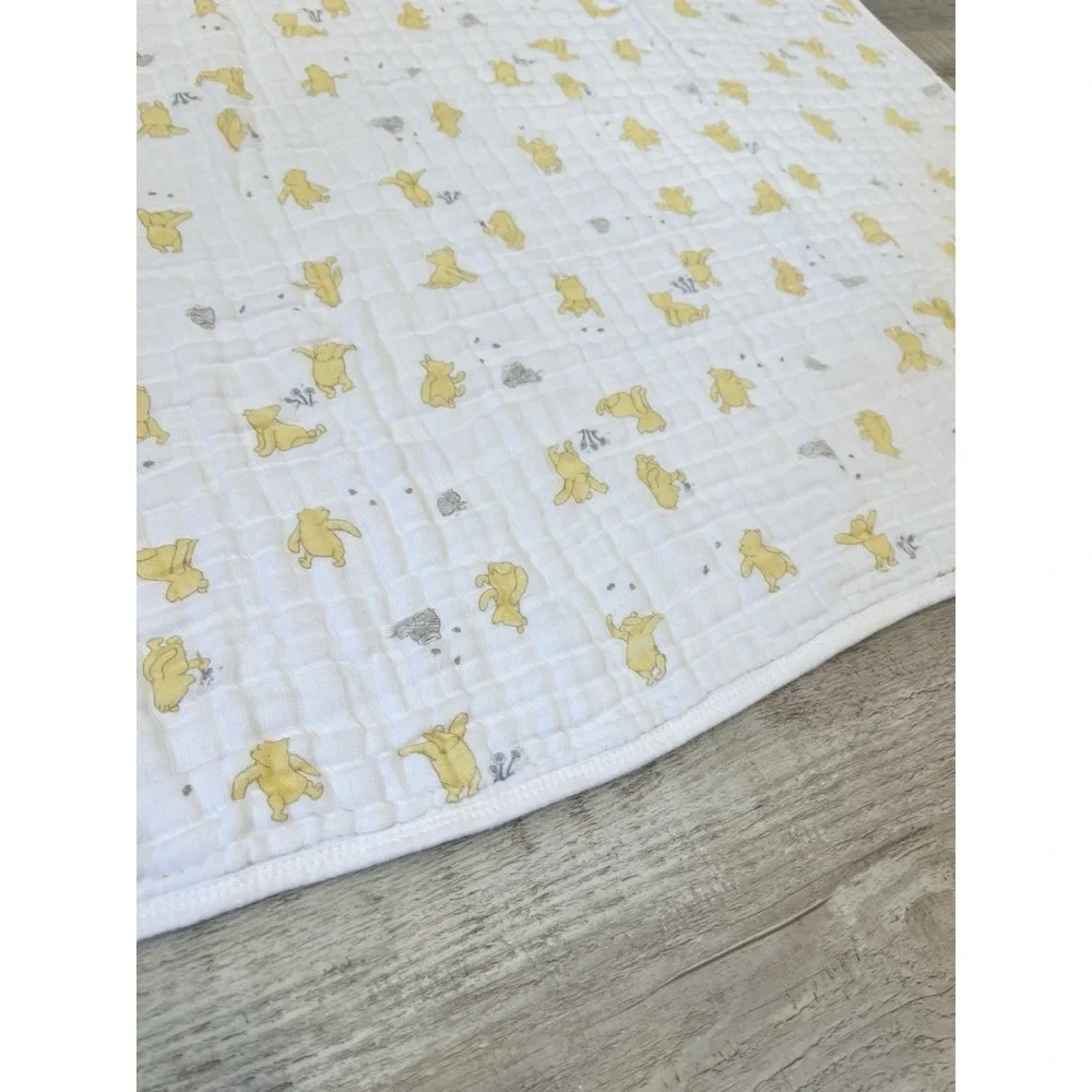 Winnie Pooh Cotton Muslin 1 Dream Blanket Disney Aden + Anais and 2 Swaddles